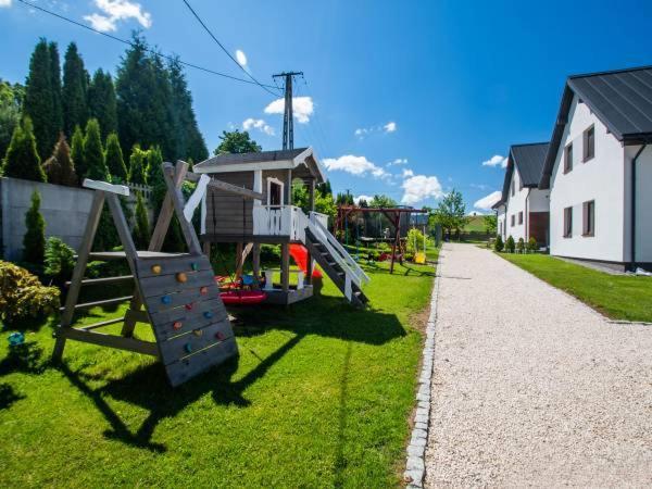 Agroturystyka Jodlowa - Rodzinne Apartamenty W Centrum Gor Swietokrzyskich - Sala Zabaw, Zwierzeta, Bilard Krajno-Zagorze Exterior photo
